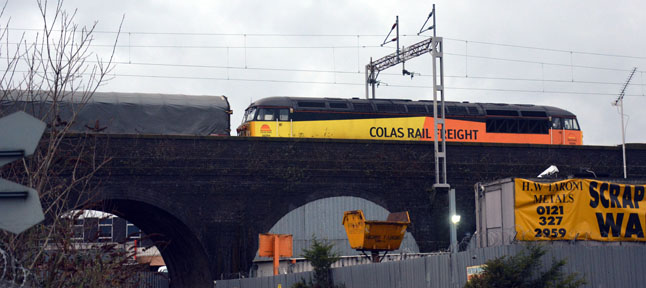 56094
